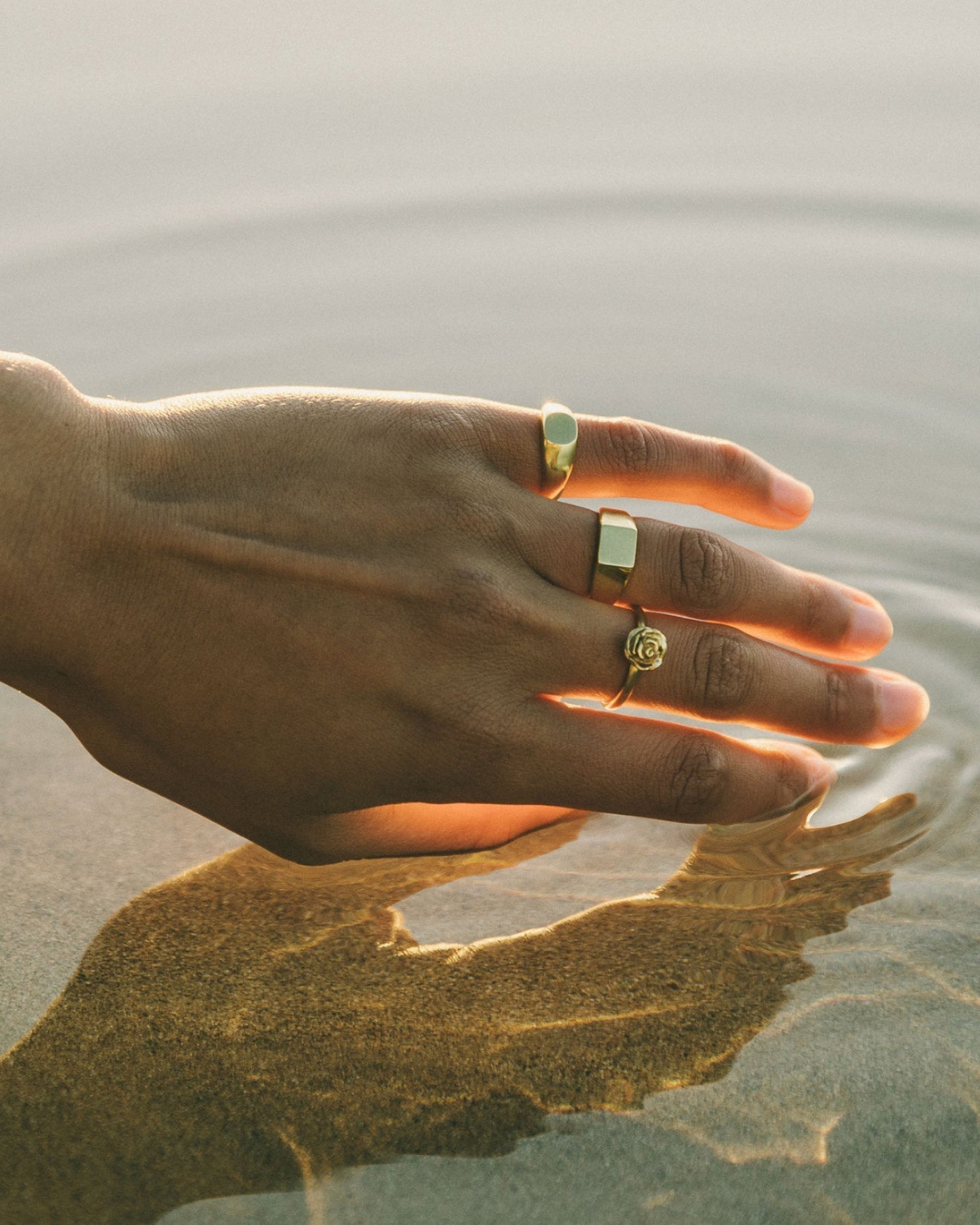 FIND YOUR PERFECT RING SIZE (WITH FREE RING SIZER INSIDE!)