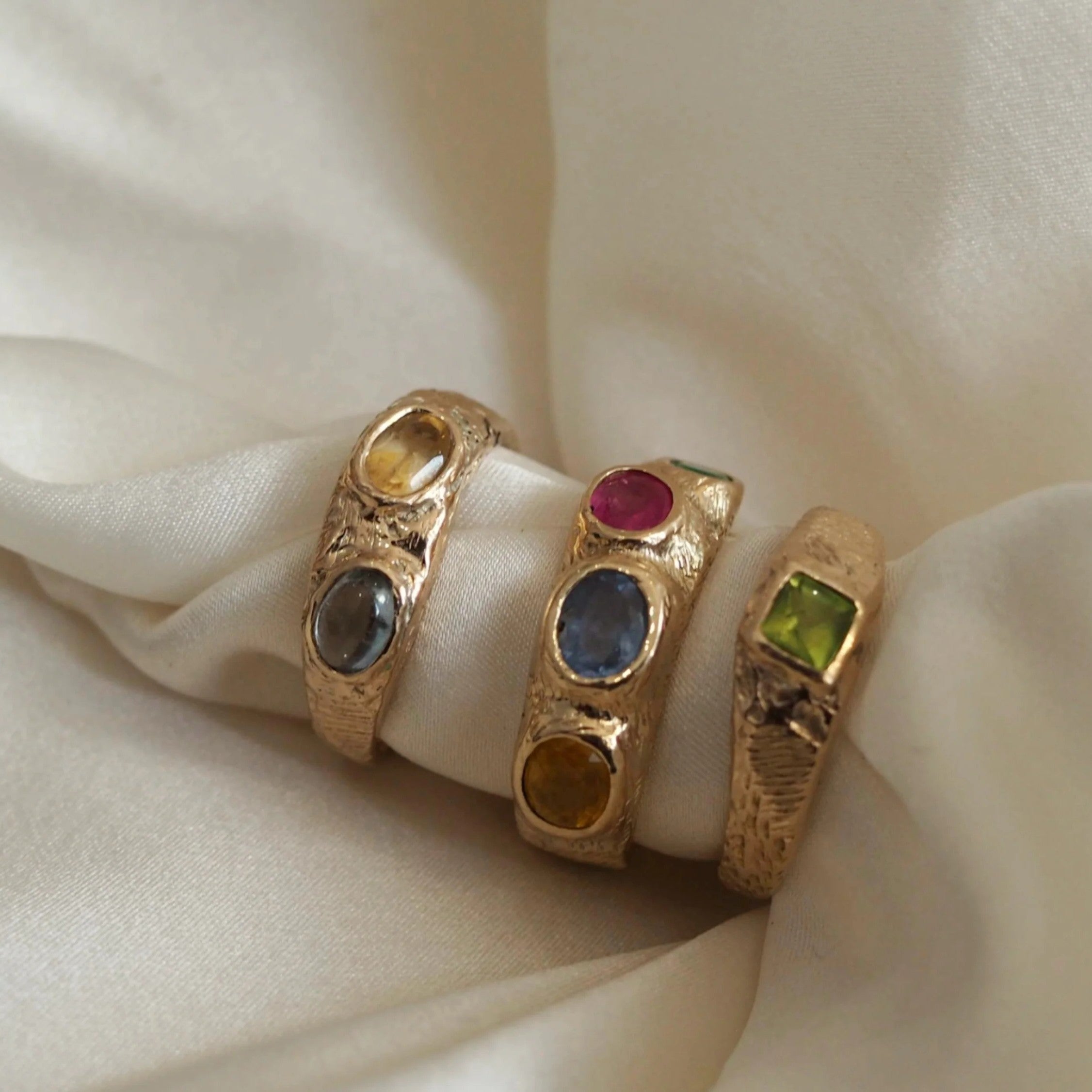 HELLO BESPOKE | Turning Memories Into Gold