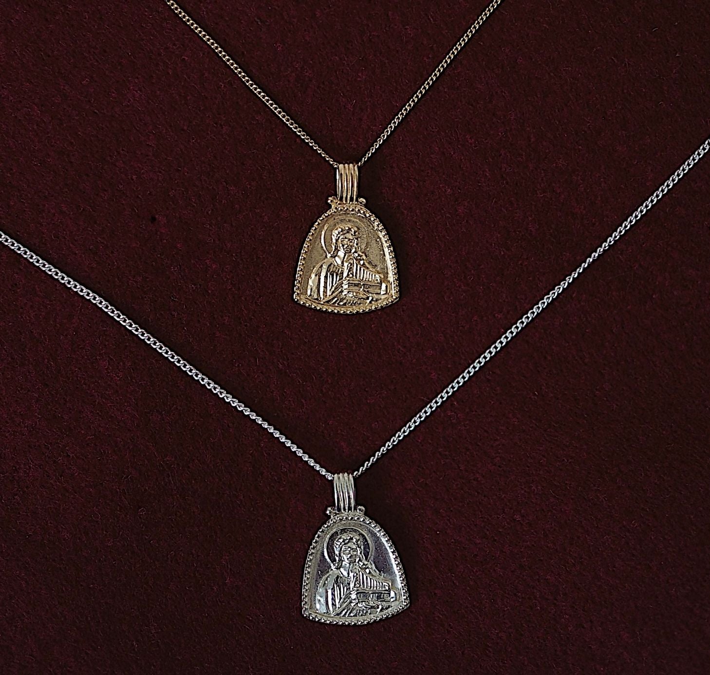 9KT SOLID GOLD St Cecilia - Patroness of Music Necklace