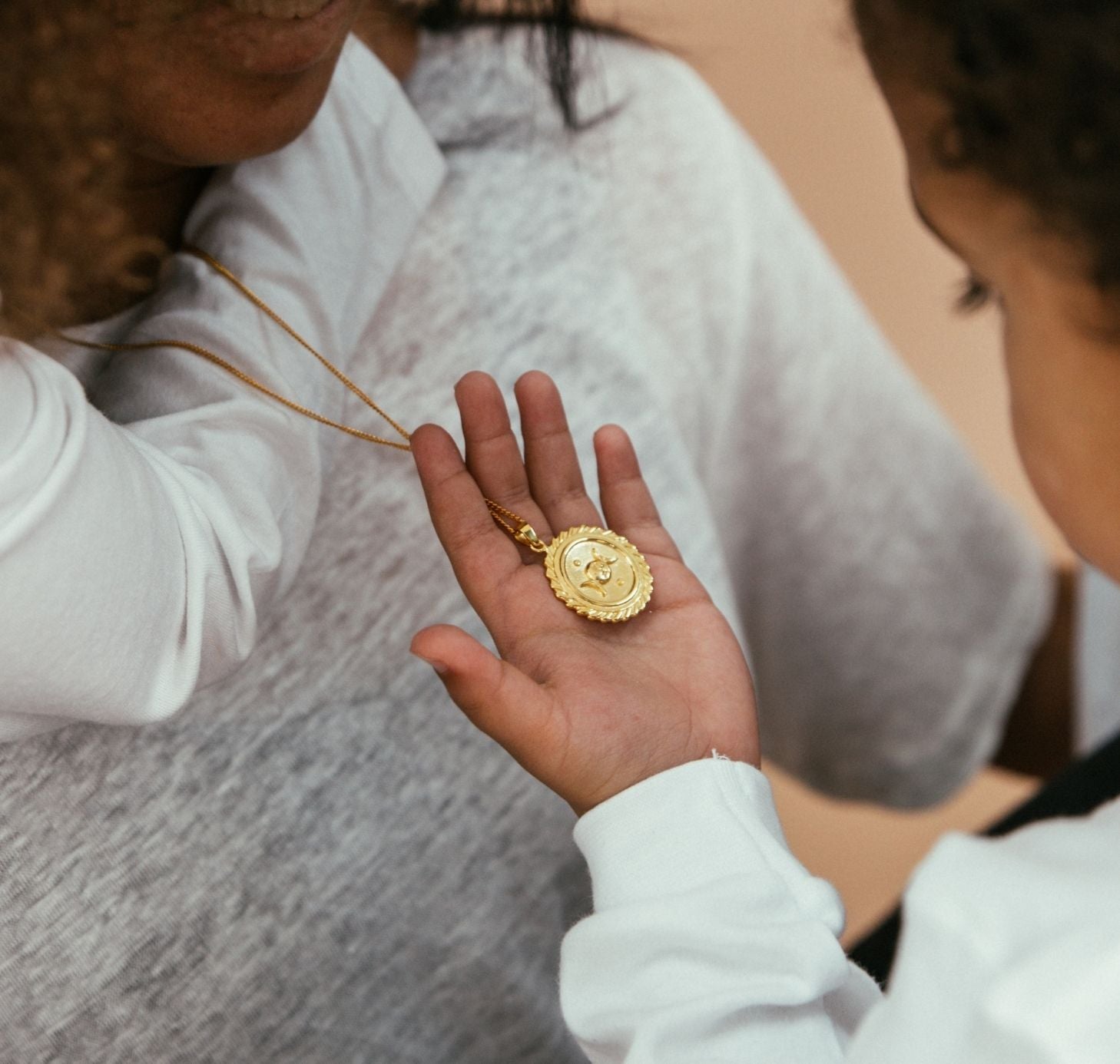 SUZANNE 'PROTECTION' NECKLACE PENDANT - GOLD