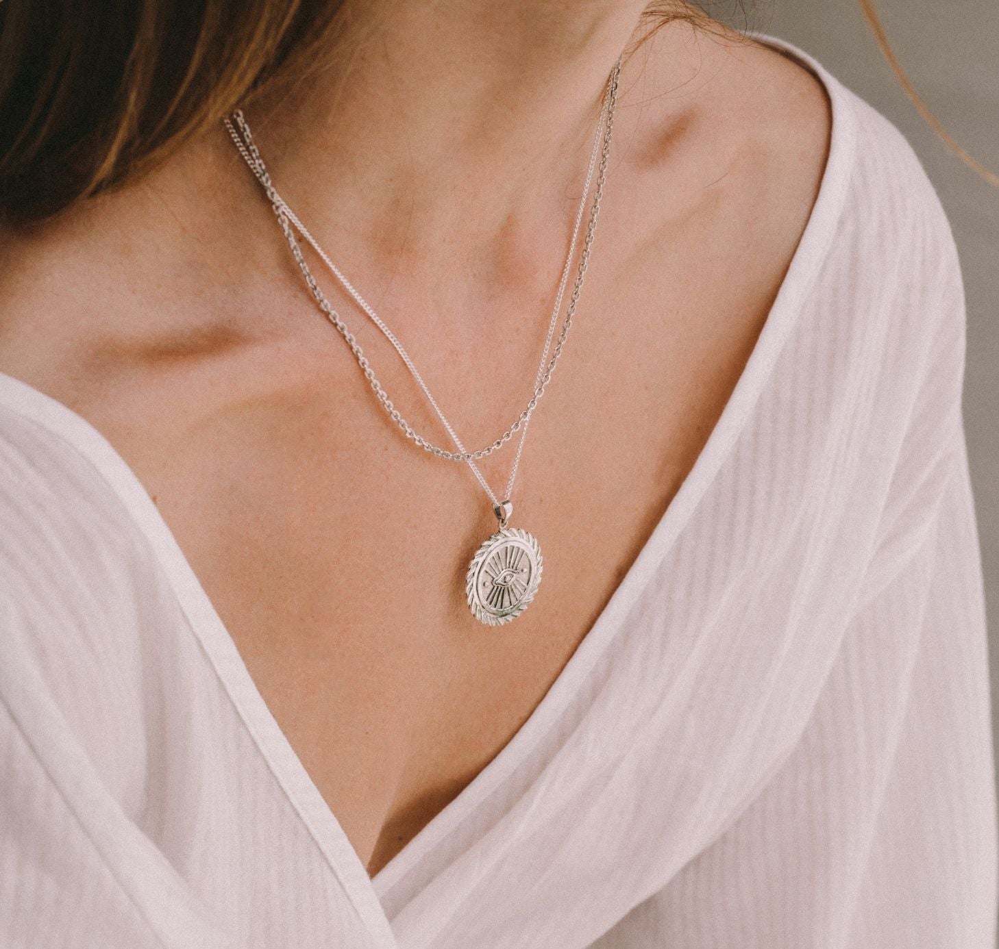 SUZANNE 'PROTECTION' NECKLACE PENDANT - SILVER