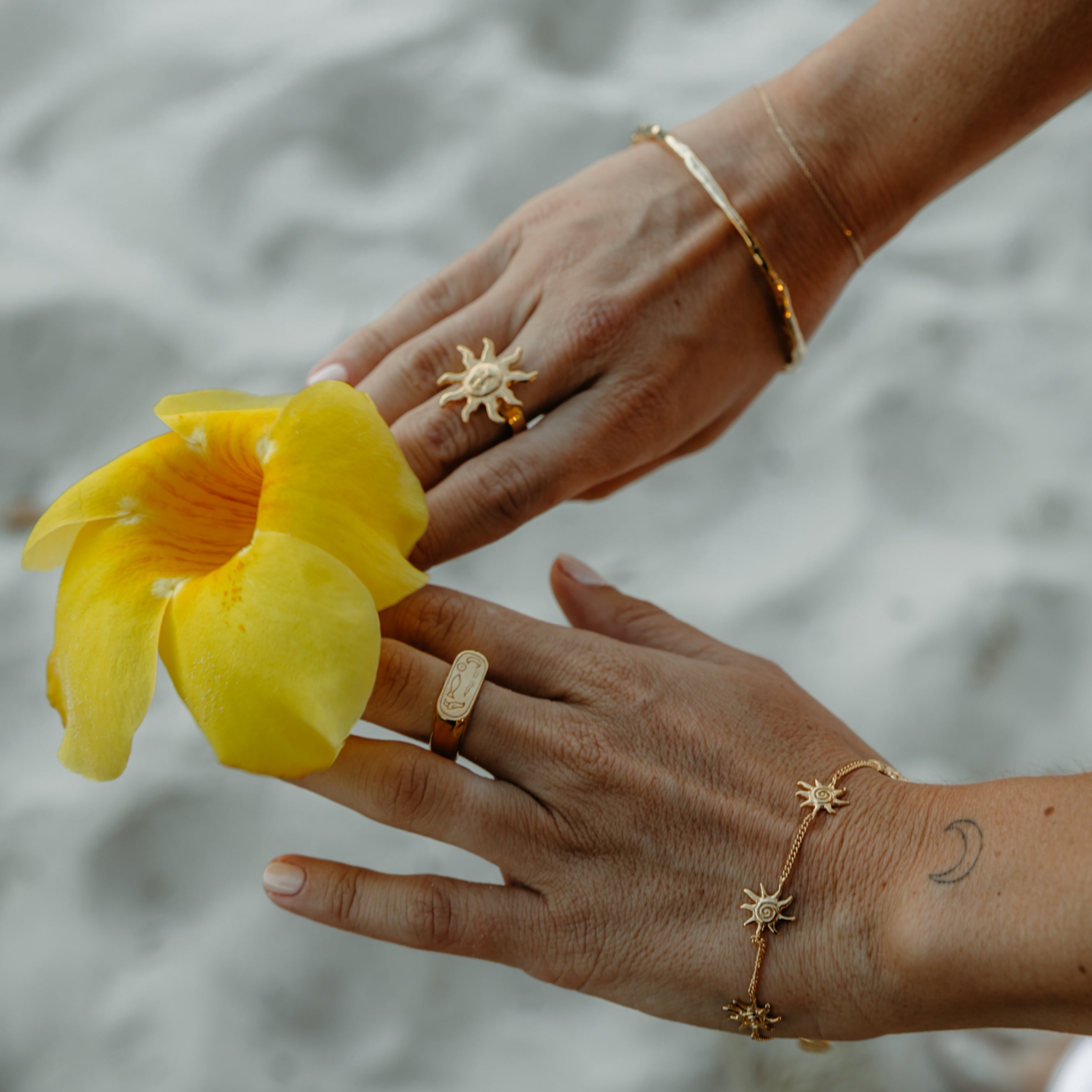 Neri x Luna & Rose - Alpha Ring - Gold