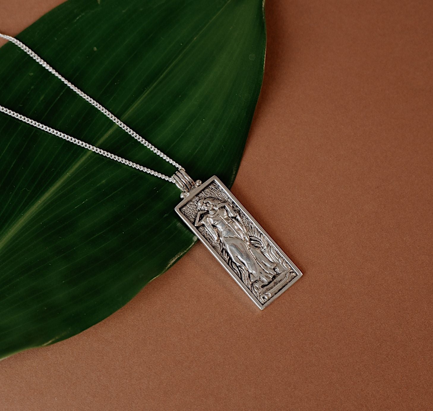 Freyja Goddess of Love Pendant Necklace - Silver in green leaf