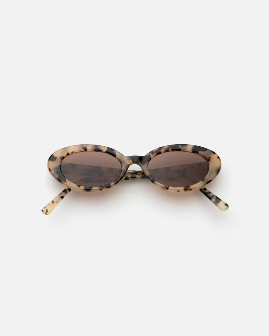 Luna & Rose Sunglasses Bali, Choc Tortise colour