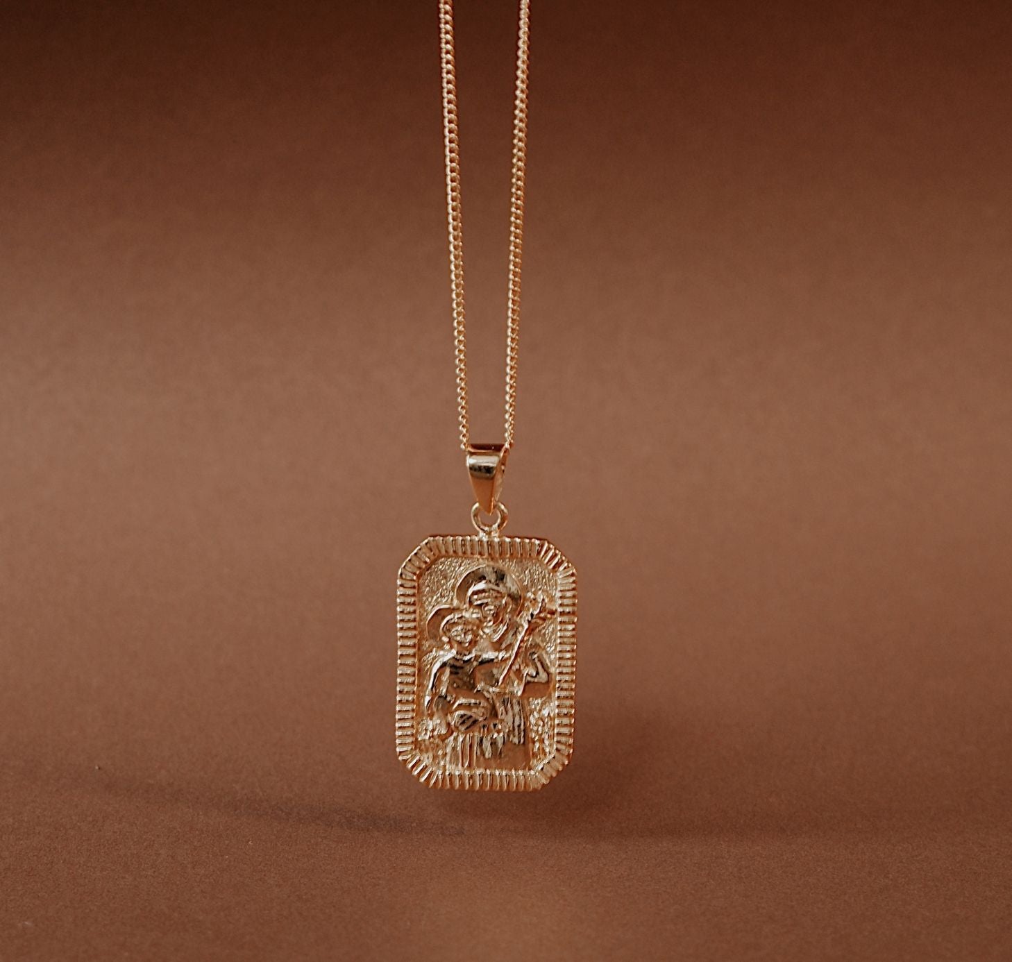 hanging Saint Anthony pendant gold