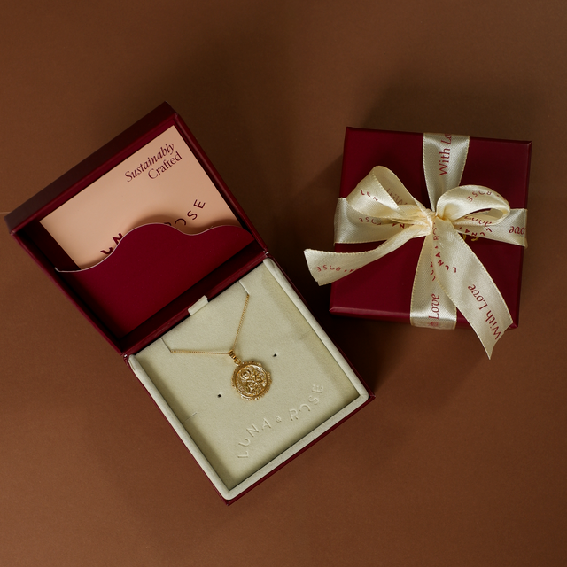 St Gerard in Packaging Luna and Rose