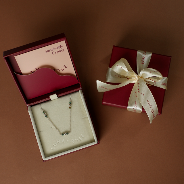 The Quinn Chain Necklace Silver in Packaging Luna and Rose
