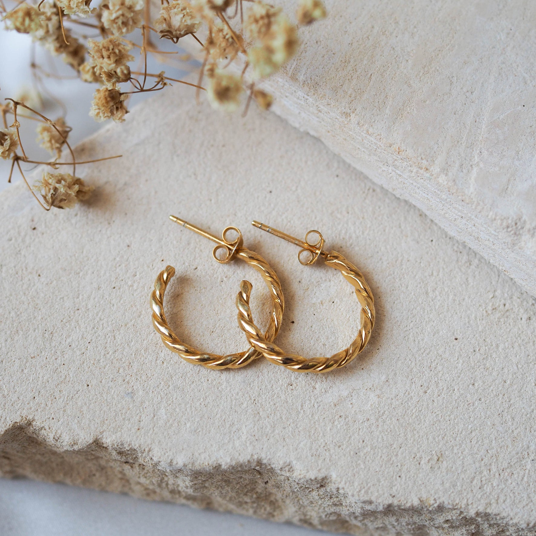 The Hudson Twisted Hoops 20mm - Gold