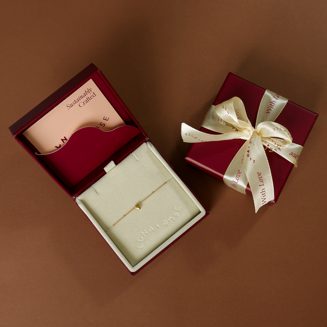 mini heart bracelet gold