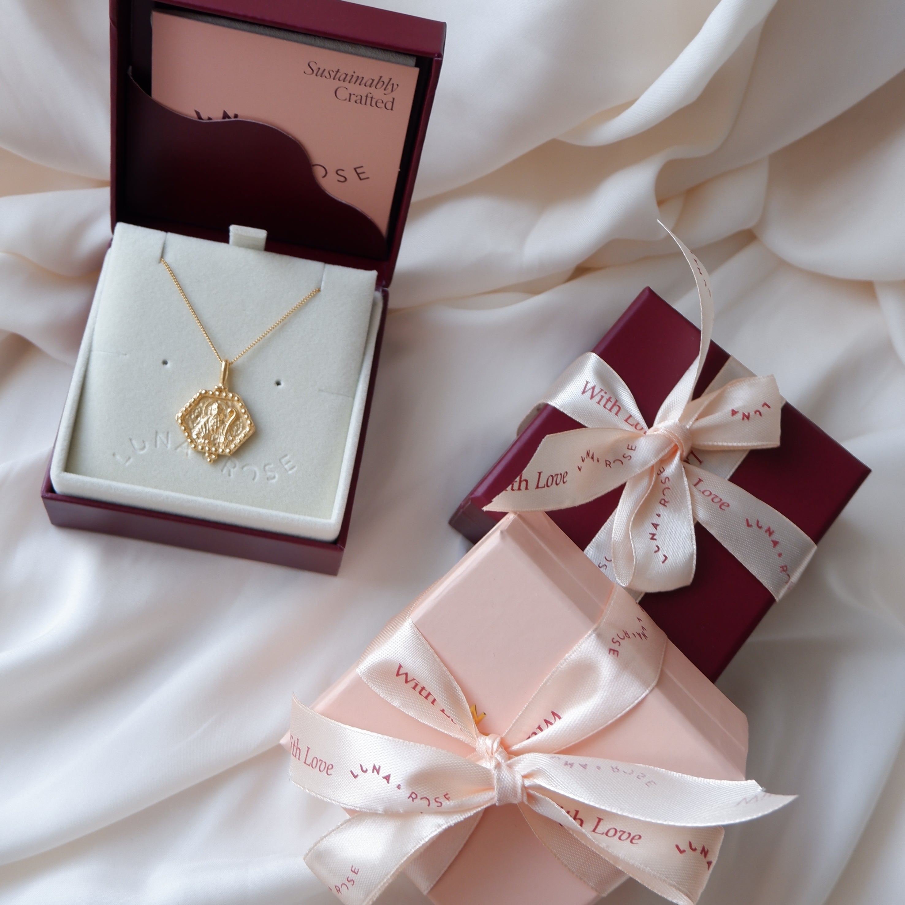 St Benedict gold medal peace calm spiritual protection in Packaging Luna and Rose