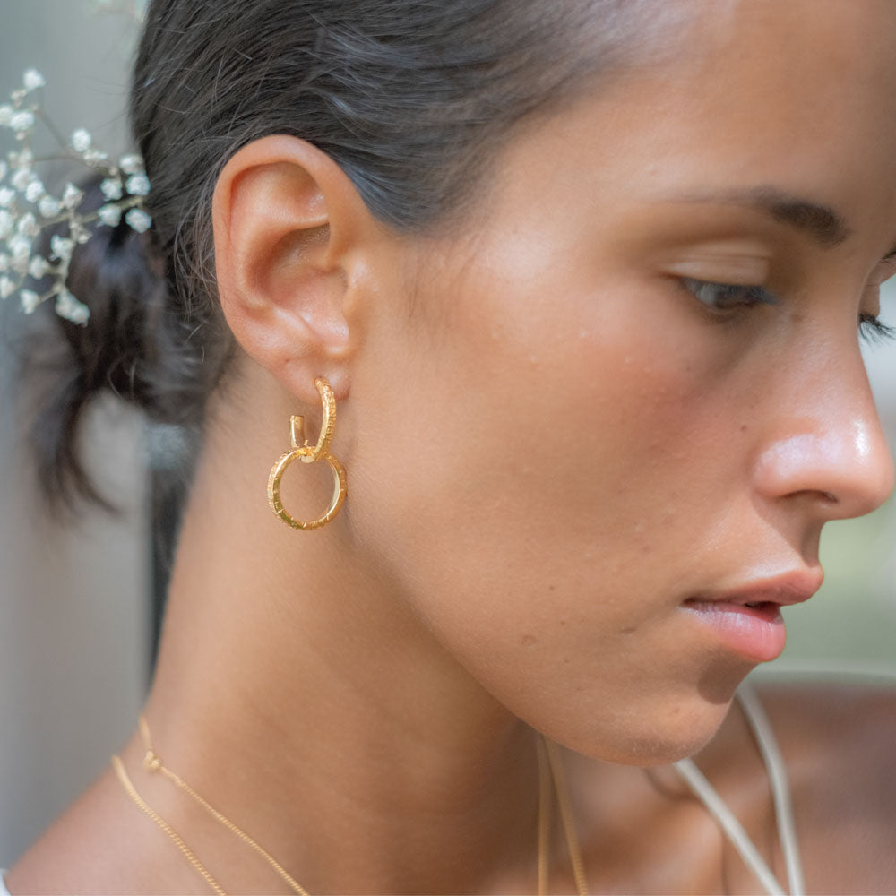 Support Earrings - Gold organic materials
