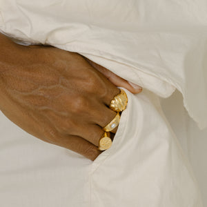 Sustainable Jewellery Tina Turner Eighties   Plaited Ring - Gold