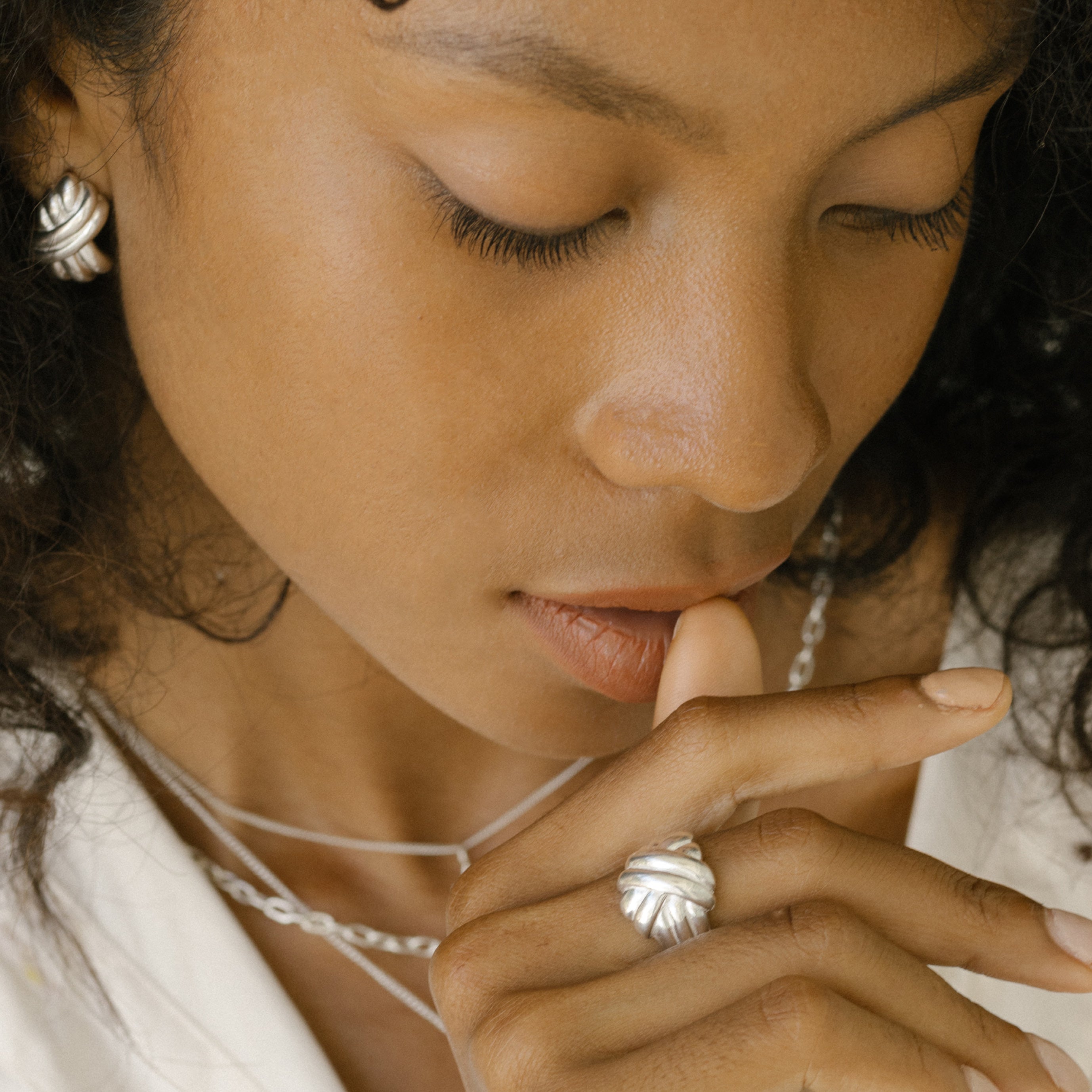 Sustainable jewellery Tina Turner Plaited Ring - Silver