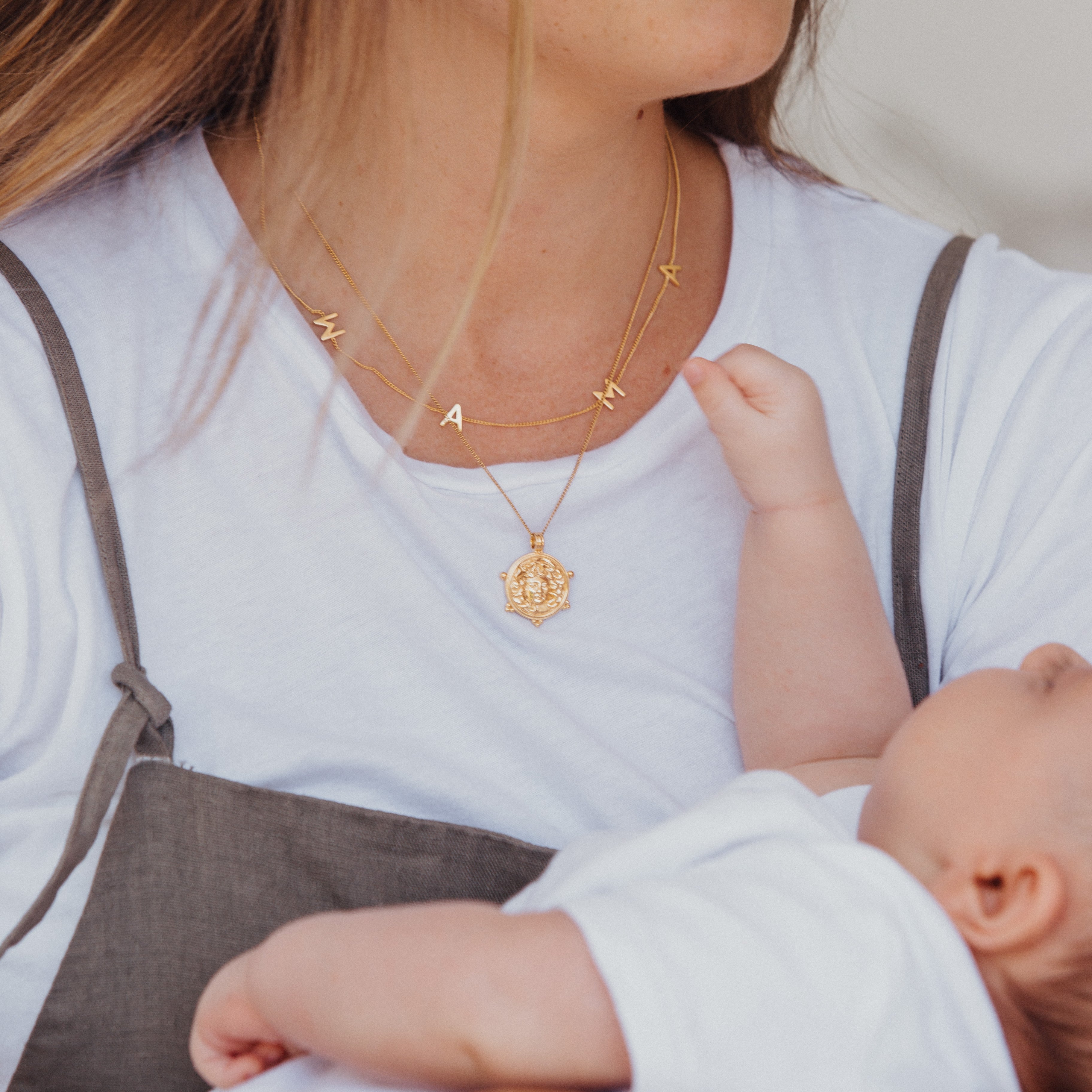 Luna & Rose MAMA Necklace - Gold