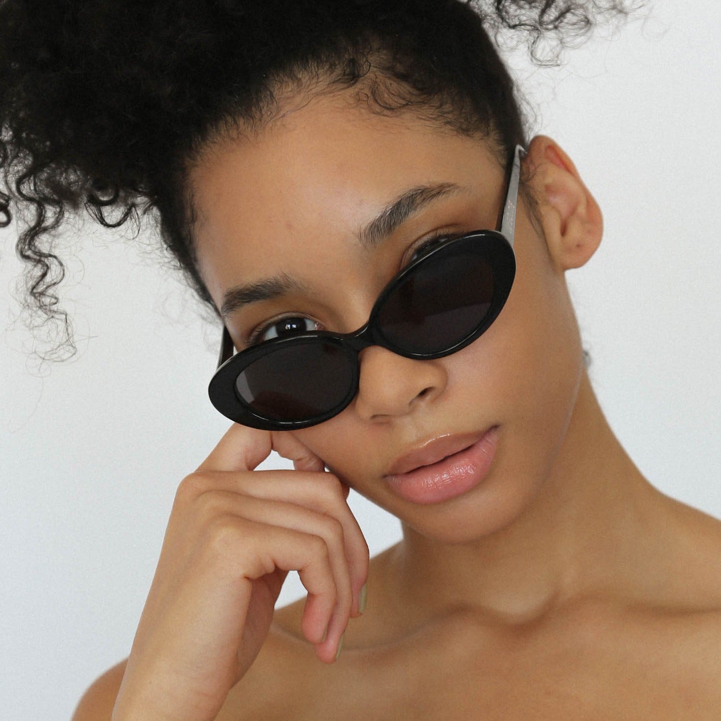 Lu Goldie Jeanne Black Sunglasses