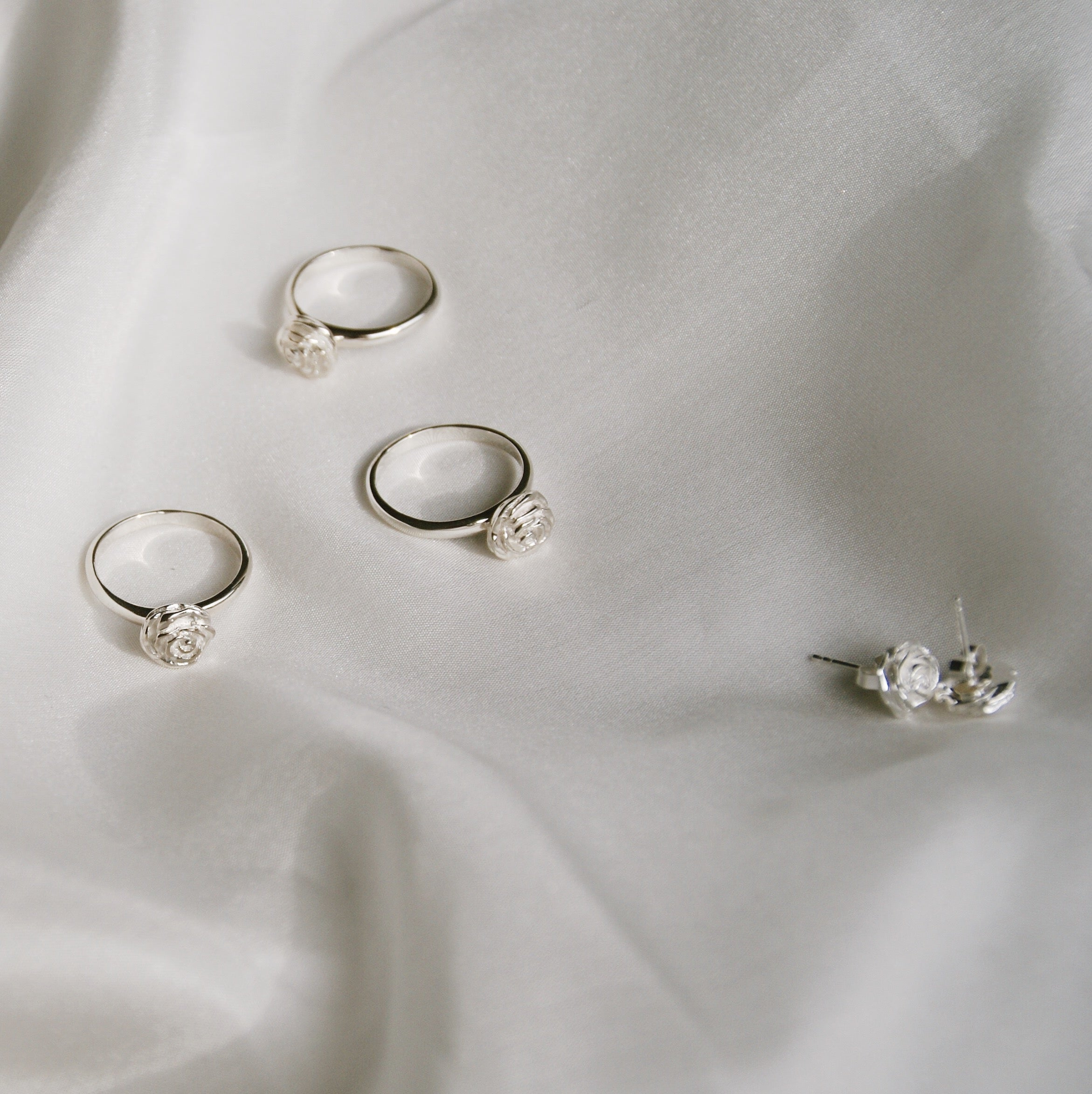 Luna & Rose Desert Rose Ring - Sterling Silver