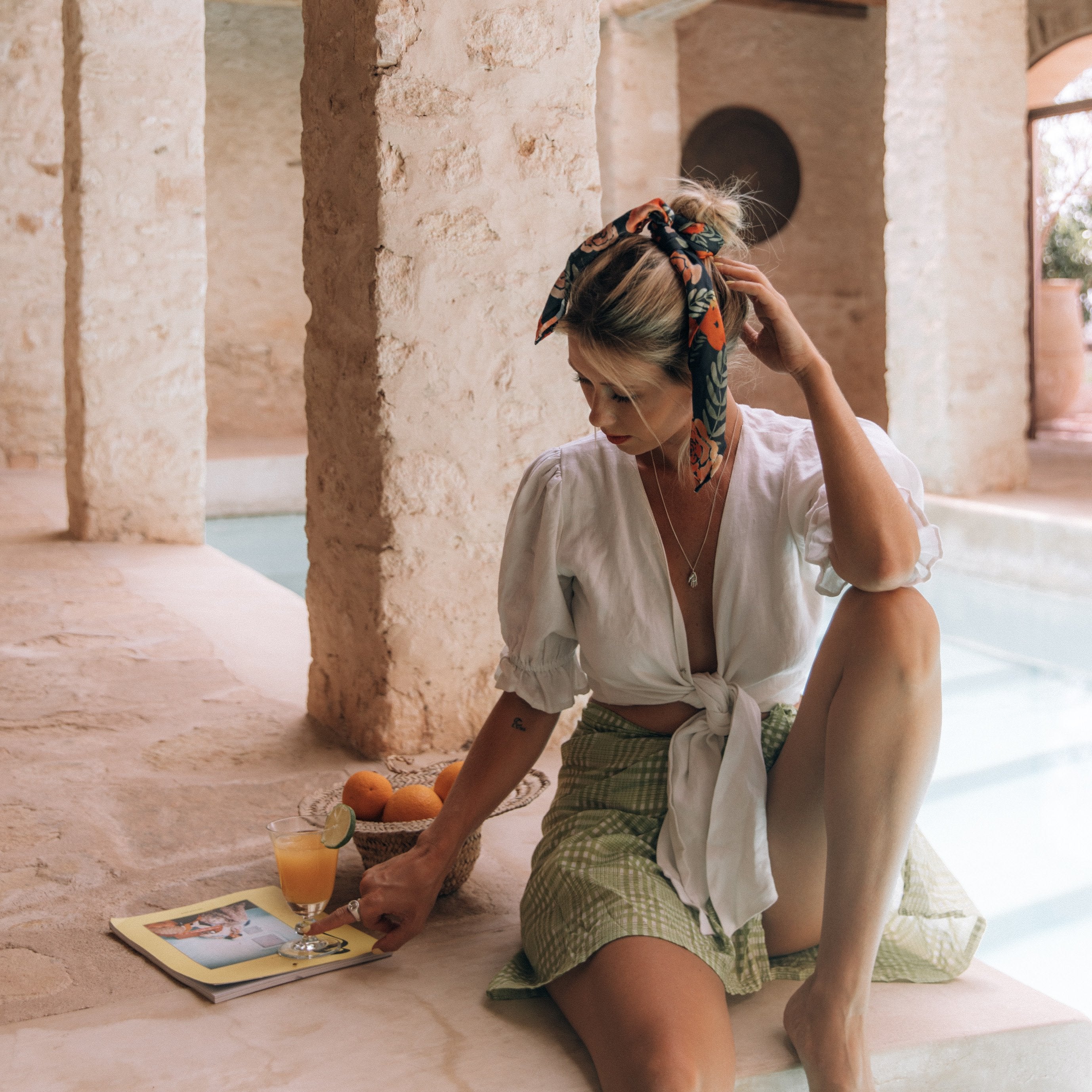 Mano Amiga Silver Hand Necklace inspired by Frida Kahlo Luna and Rose Jewellery