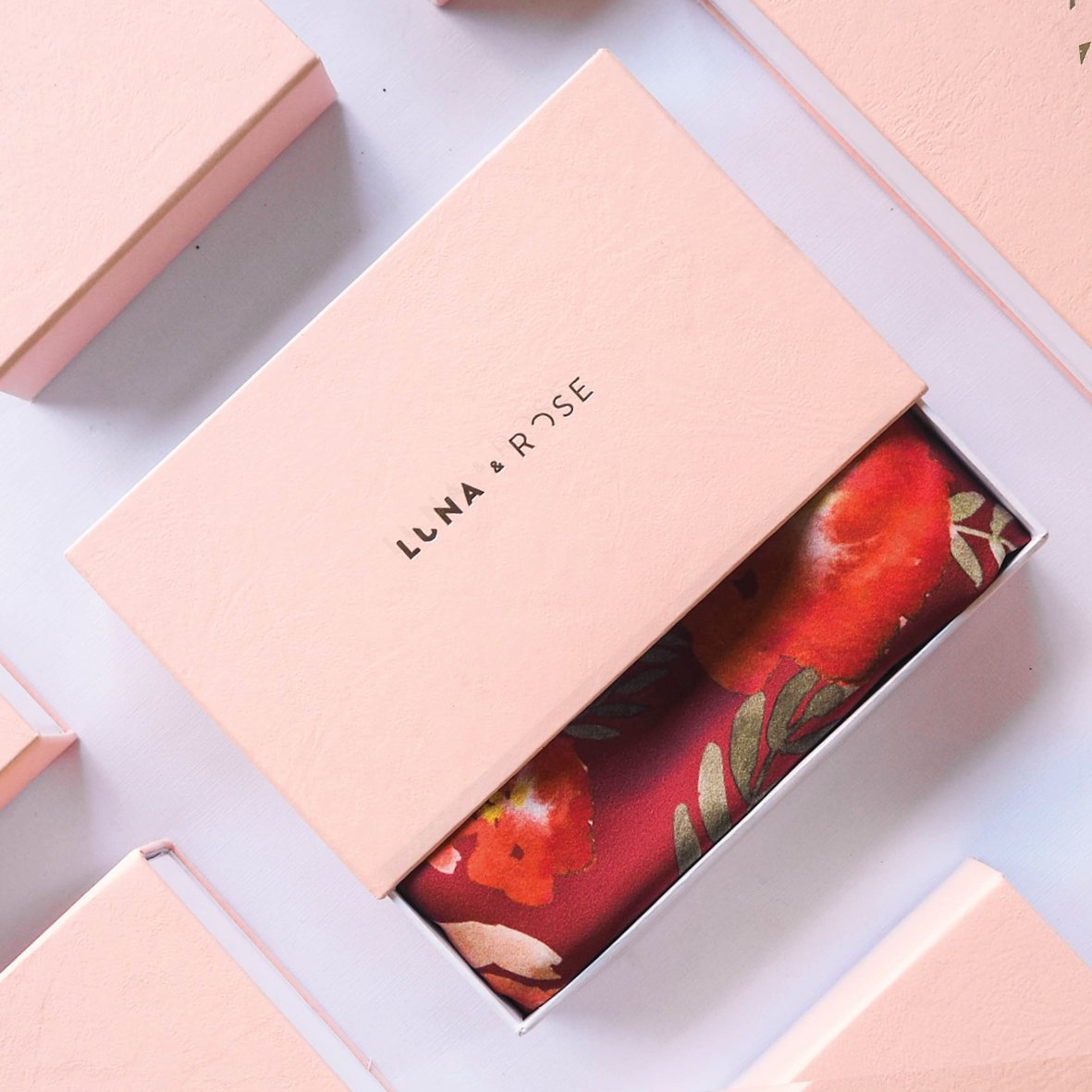 LUNA & ROSE FLORES ROSE NECK SCARF - VELVET RED