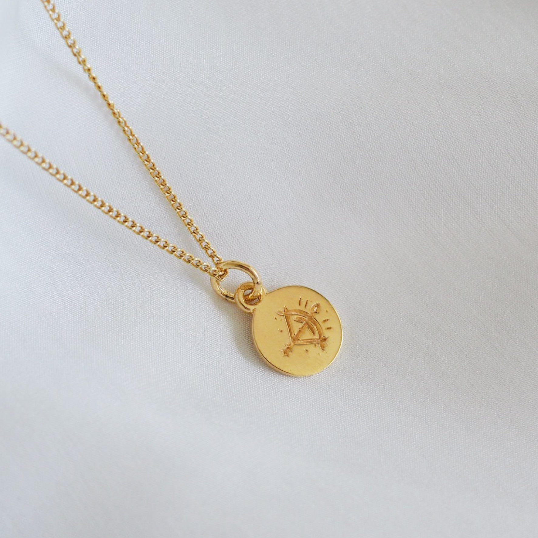 Sagittarius Mini Zodiac - Gold