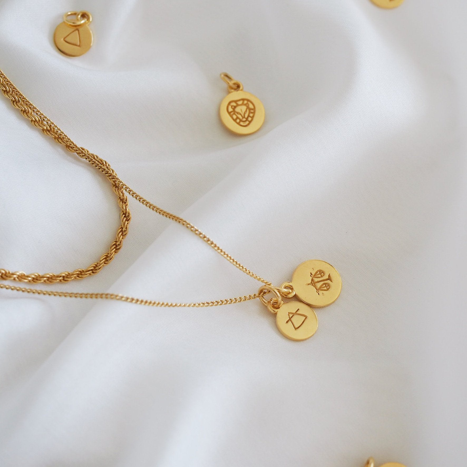 Libra Mini Zodiac Charm - Gold