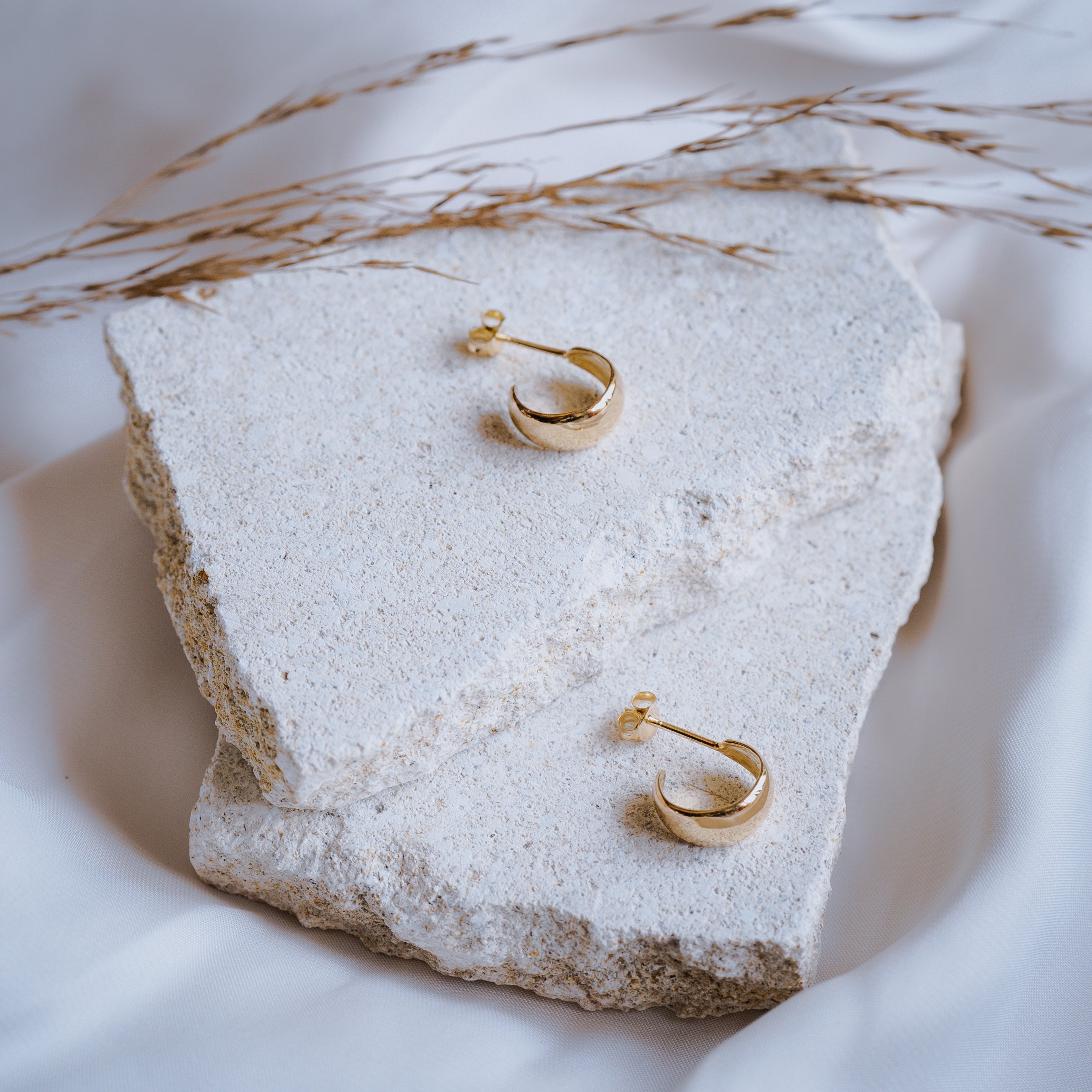 Gold Mini Ulu Hoop Earrings