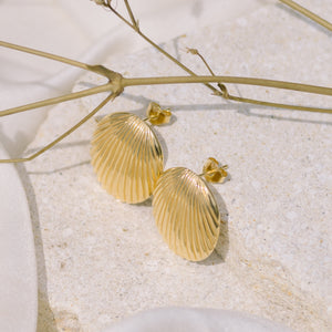Luna & Rose Whitney Striped Earrings - Gold
