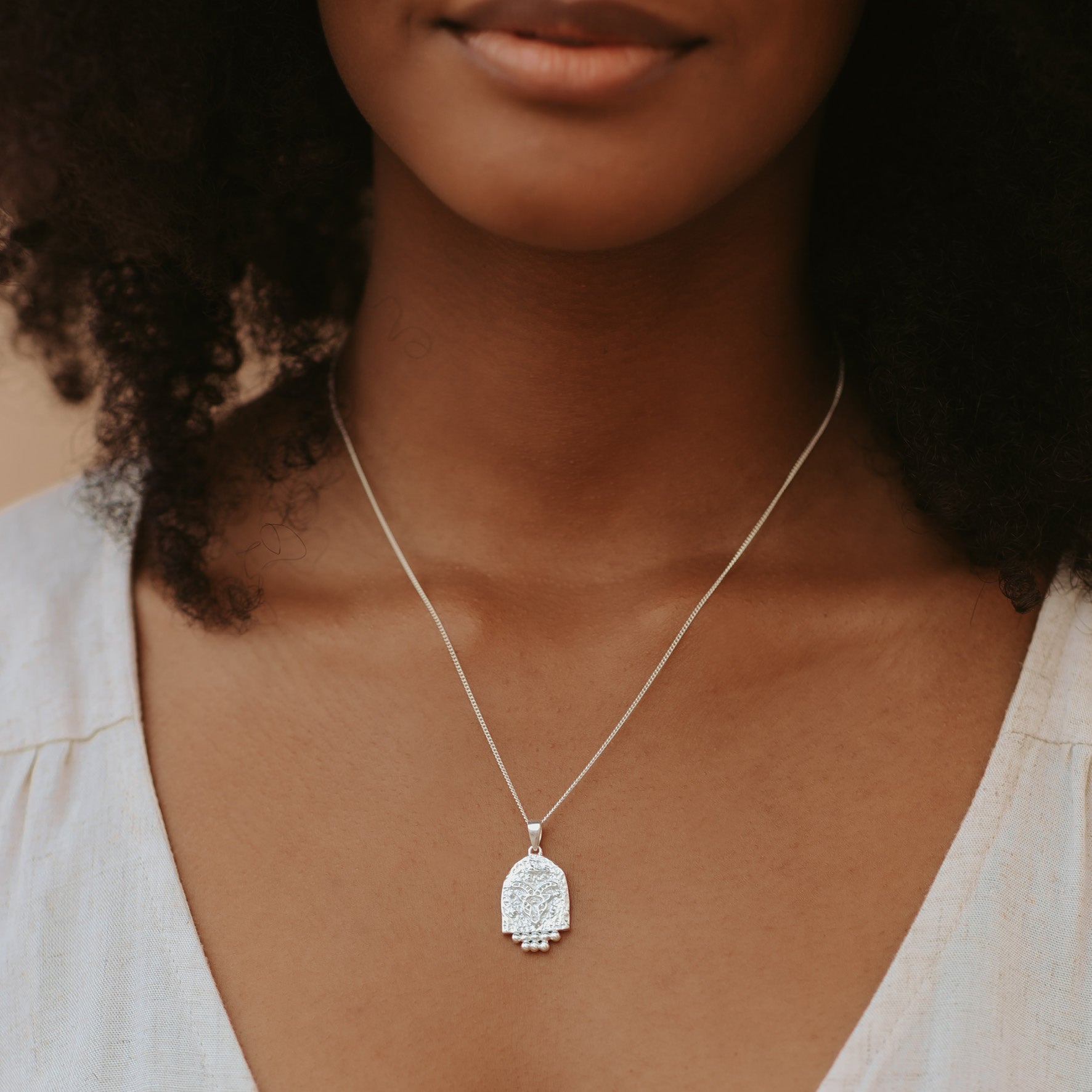 Luna & Rose GEMINI ZODIAC PENDANT - SILVER