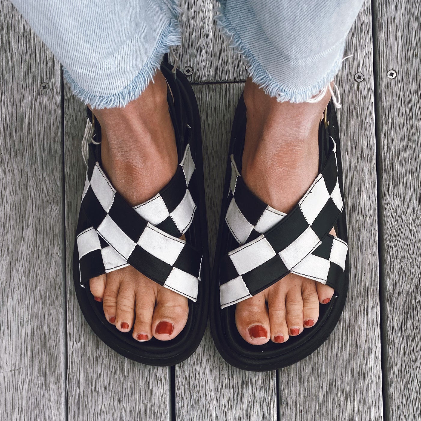 Luna & Rose Coco Slide - Black & White Check