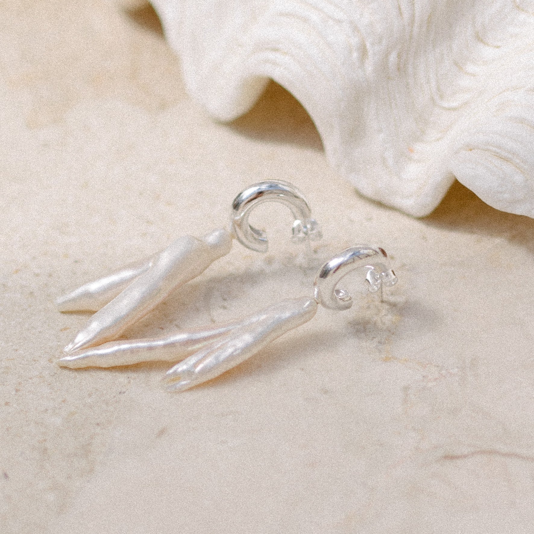 Split Pearl Earrings - SILVER