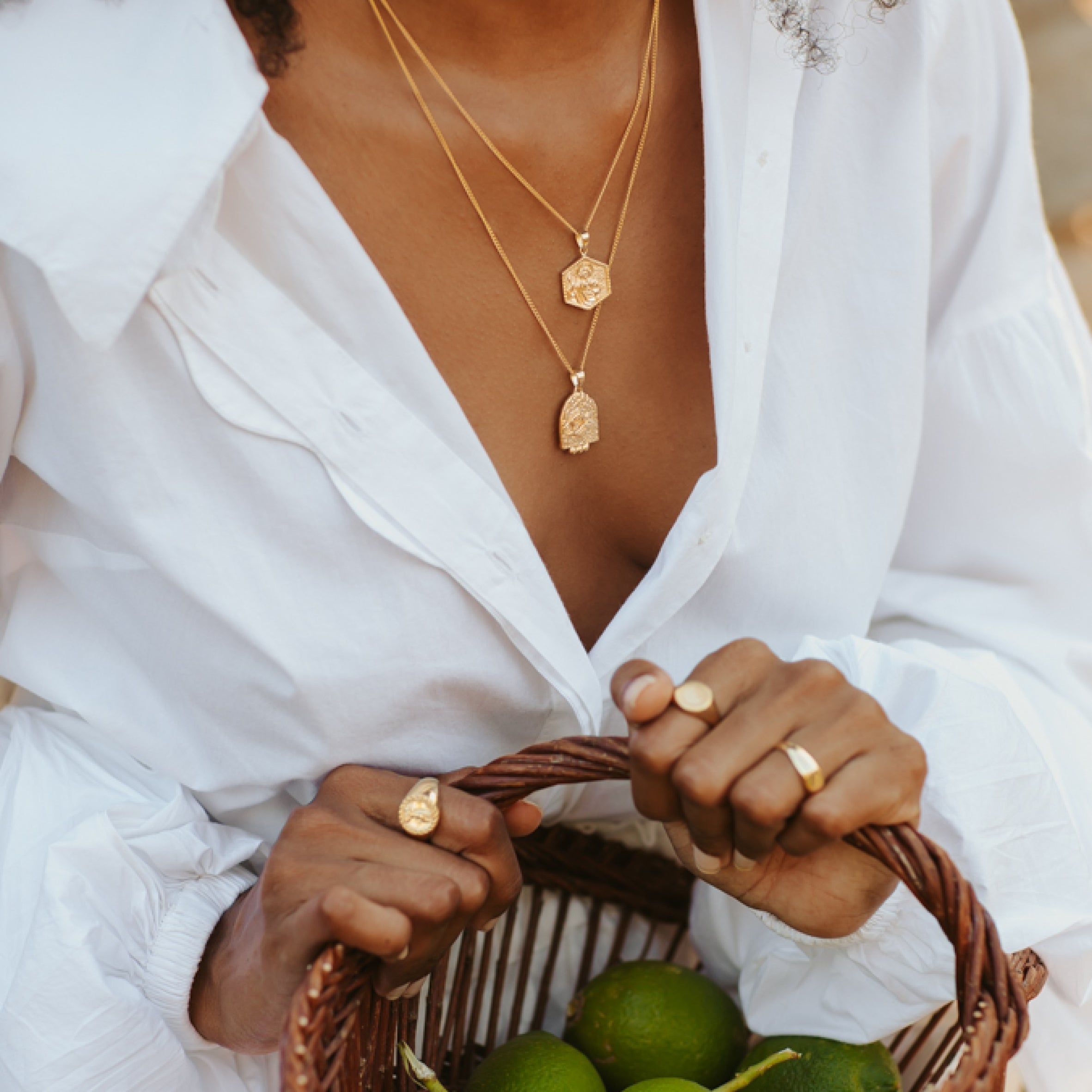 Luna & Rose VIRGO ZODIAC PENDANT - GOLD