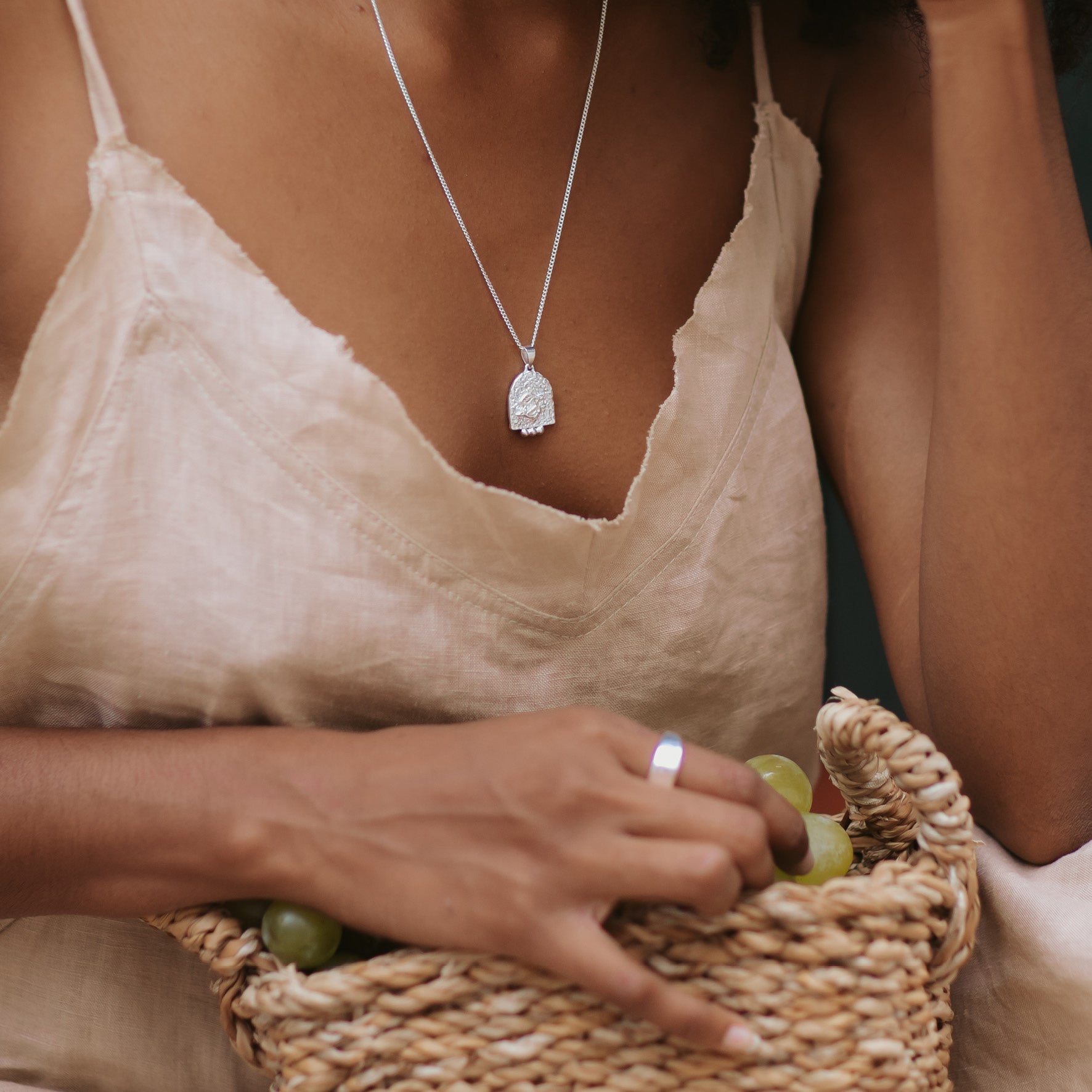 VIRGO ZODIAC PENDANT - SILVER