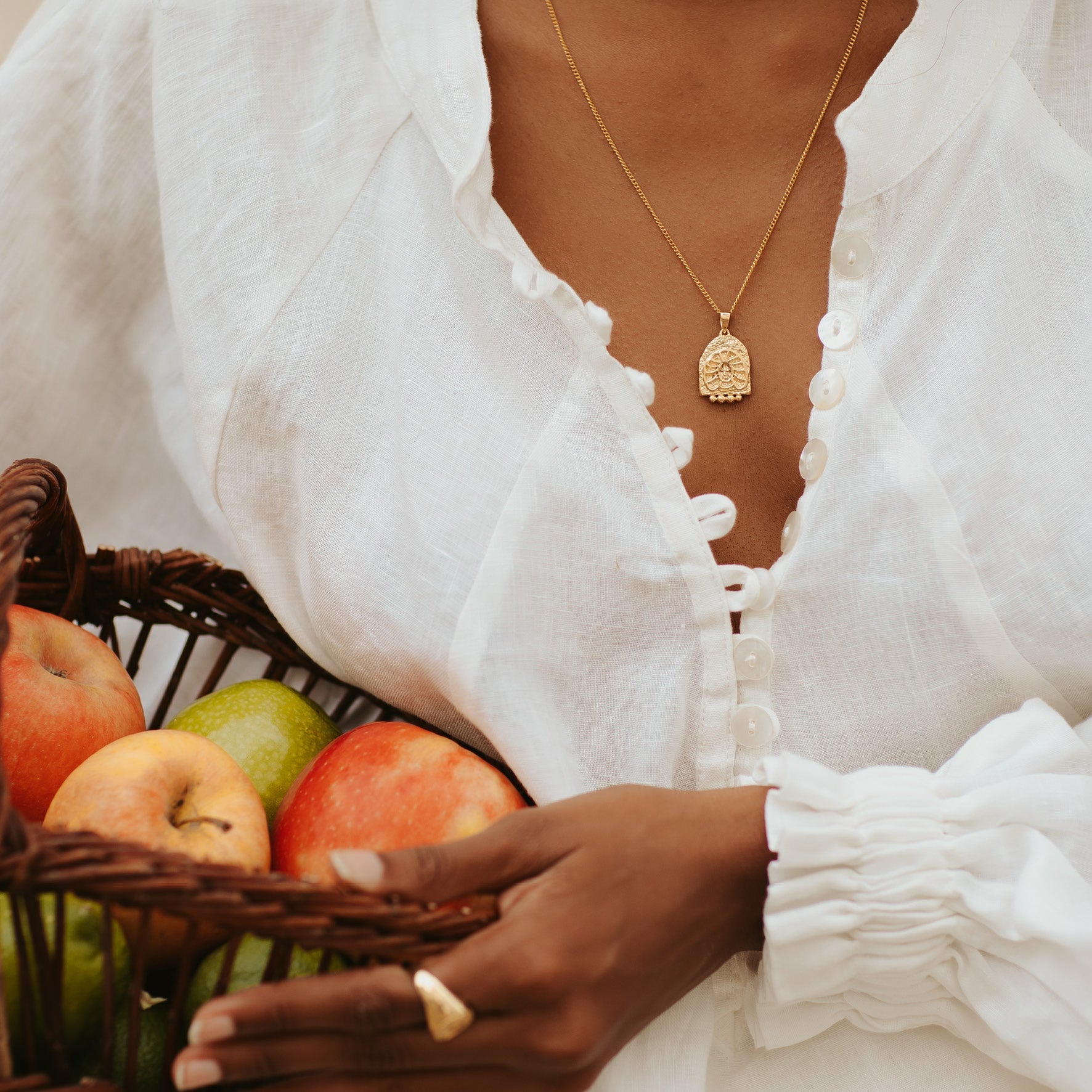VIRGO ZODIAC PENDANT - SILVER