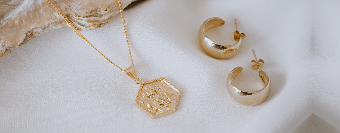 Meet our favourite Eco-Influencers #3  Arti Jalan @forageandsustain - Luna  & Rose Jewellery