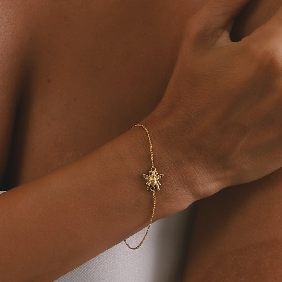 Honey Bee Charm Bracelet (Strength & Resilience) - Gold