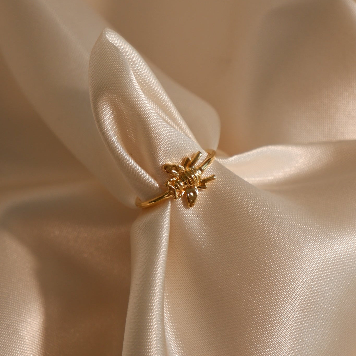 Honey Bee Ring (Strength & Resilience) - Gold