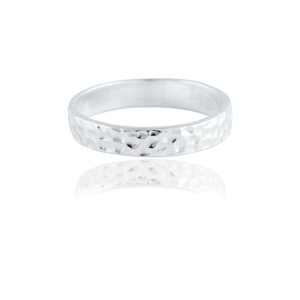 MOMA Hammered Ring 4mm - Silver