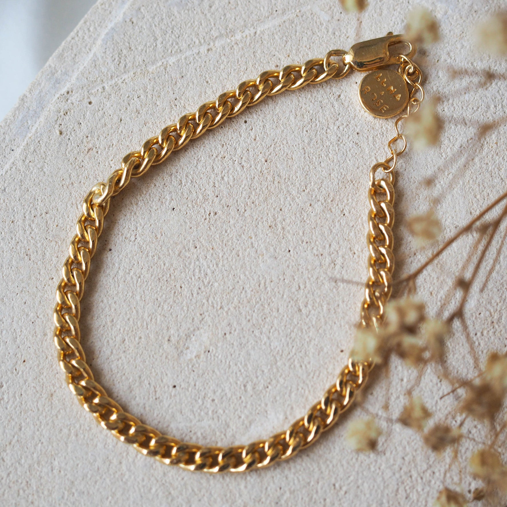 Brooklyn Flat Curb Bracelet - Gold