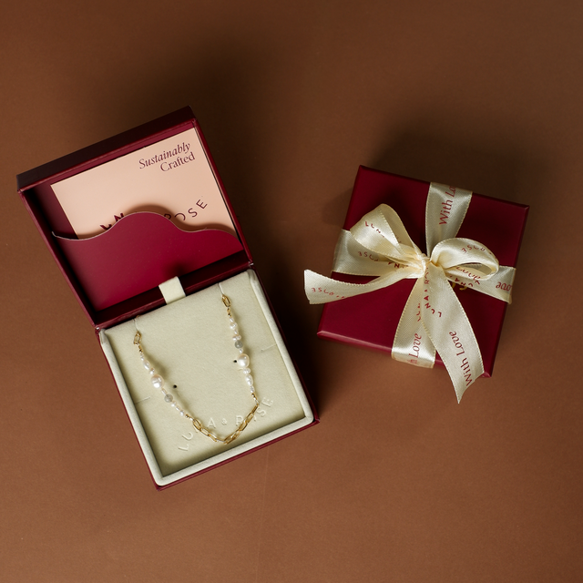The Shoreline Necklace  Gold in Packaging Luna and Rose