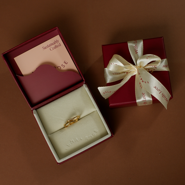 lafayette wave ring gold in packaging luna and rose