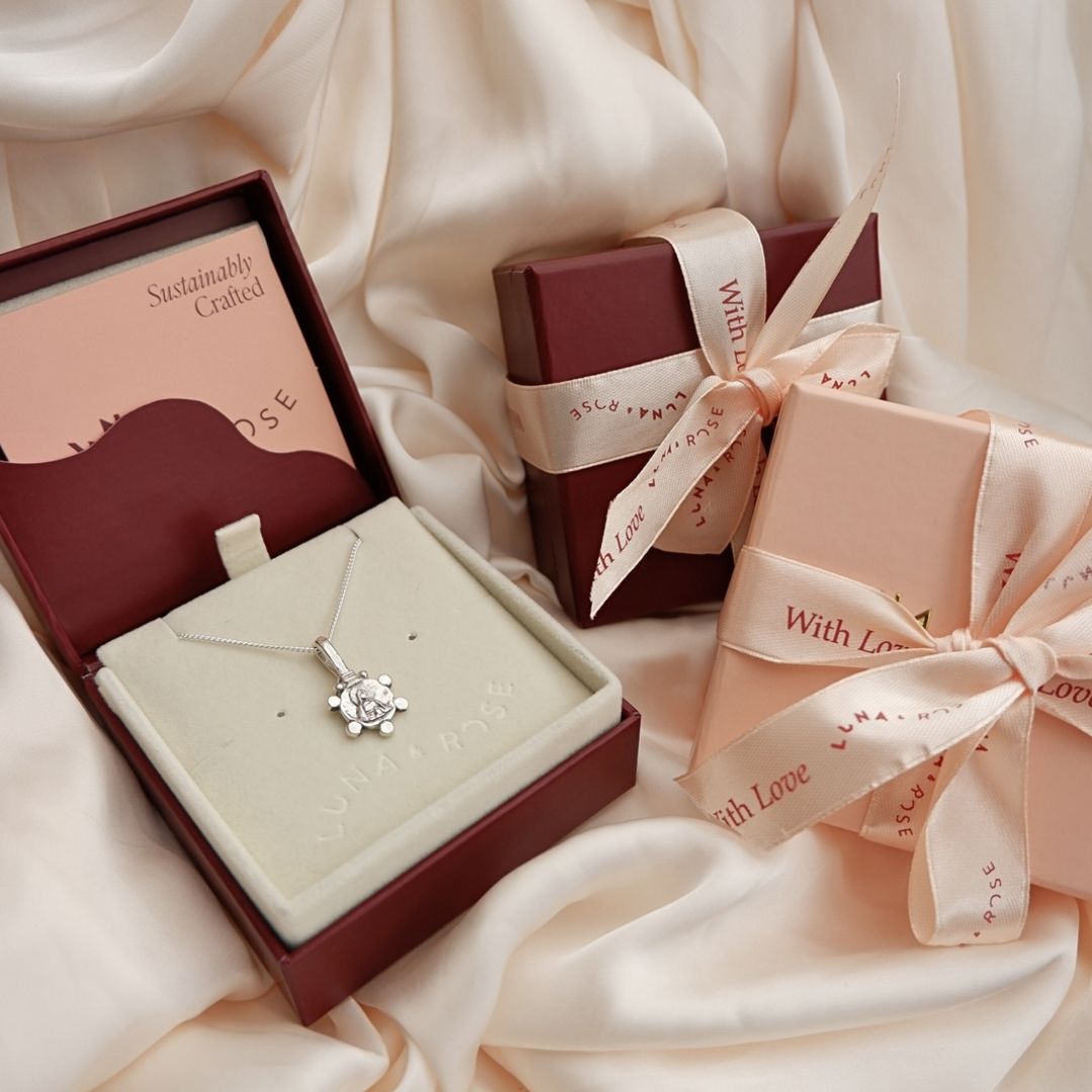  Silver Mary Magdalene Pendant - Symbol of Power, Grace, Loyalty & Adversity