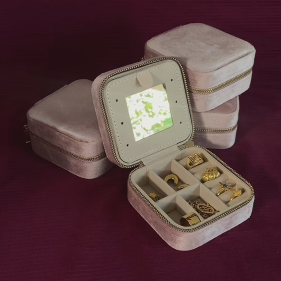 Luna & Rose travel jewellery case in Blush Pink