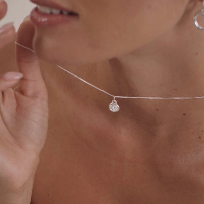video April birthstone diamond silver 