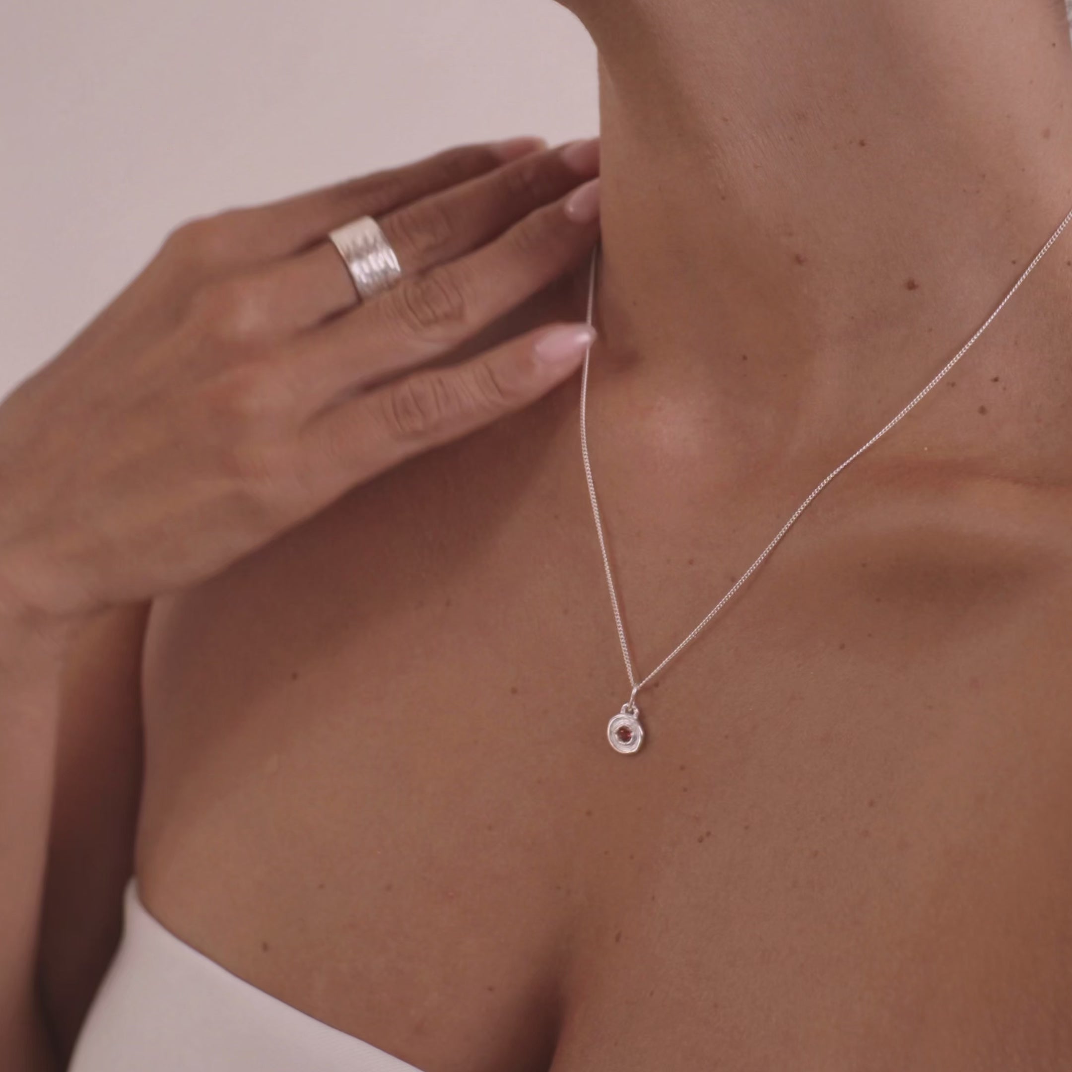 video of the January birthstone garnet silver 