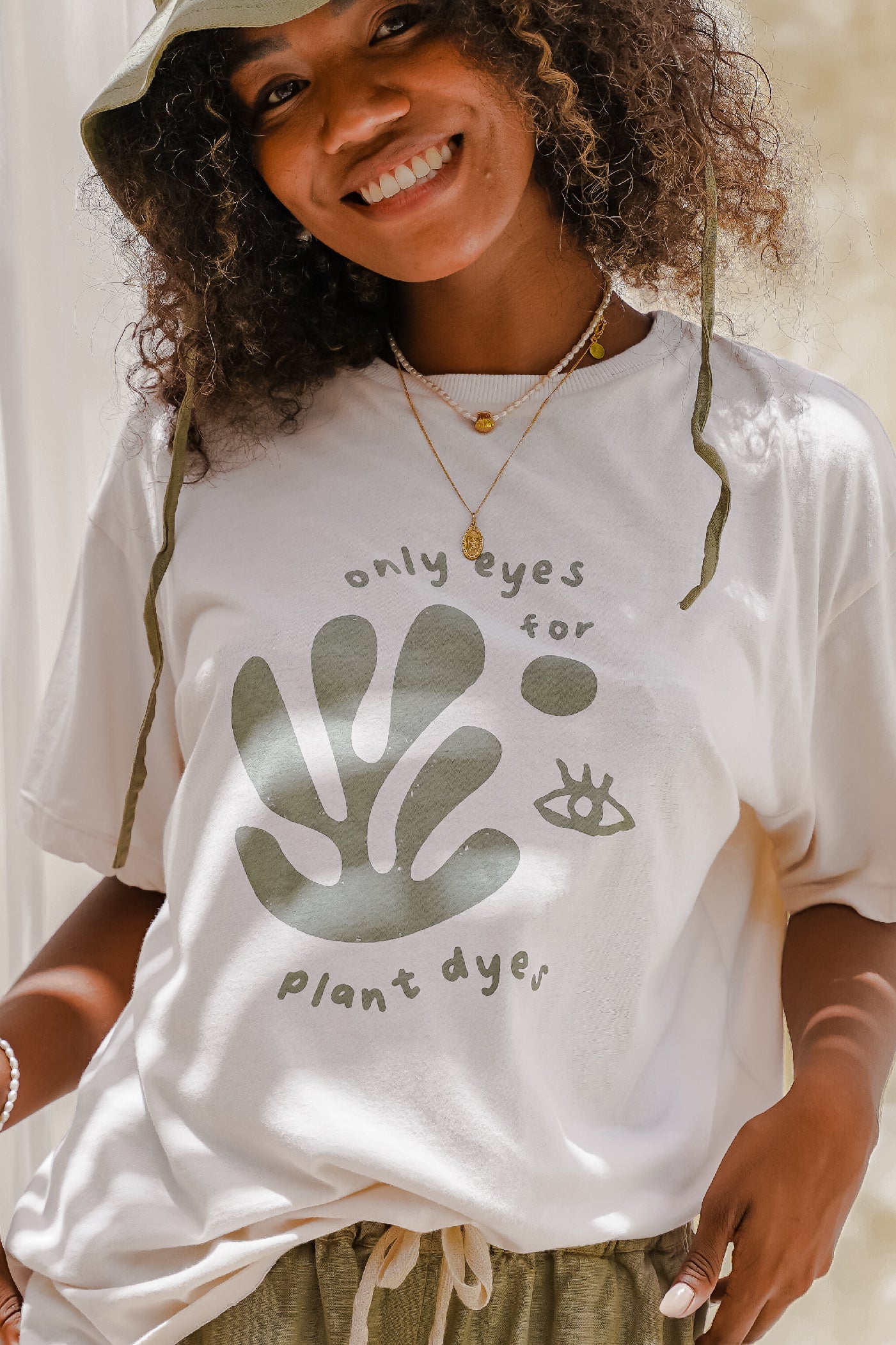 Plants Eyes Charity T-Shirt Organic Cotton - - Luna & Rose