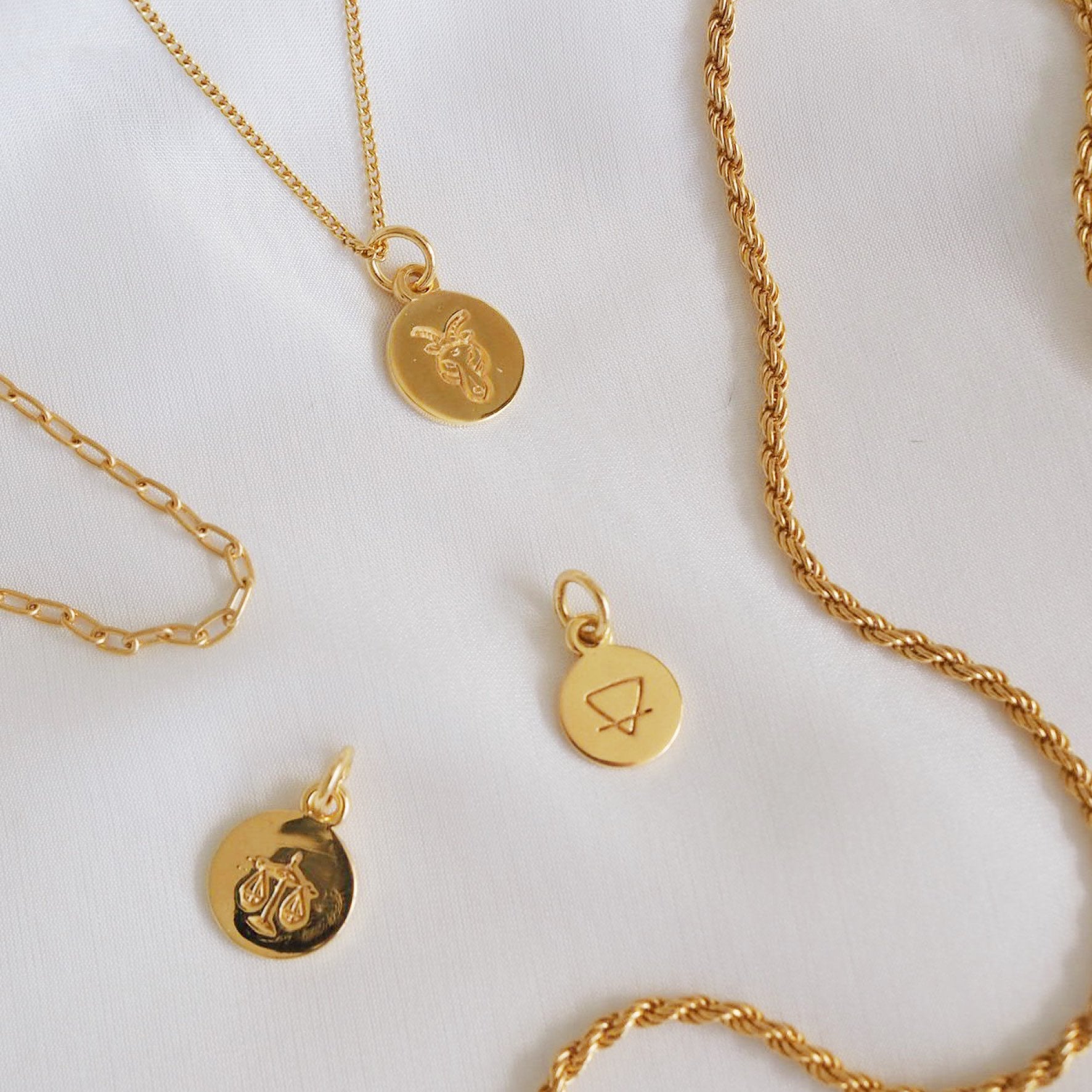 Capricorn Mini Zodiac Charm - Gold